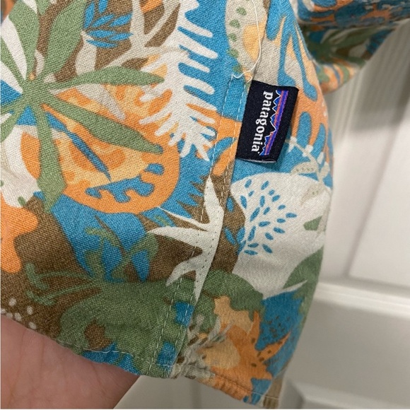 PATAGONIA Steersman Shirt Men XL Floral Button Down Hawaiian Organic Cotton - Picture 4 of 6